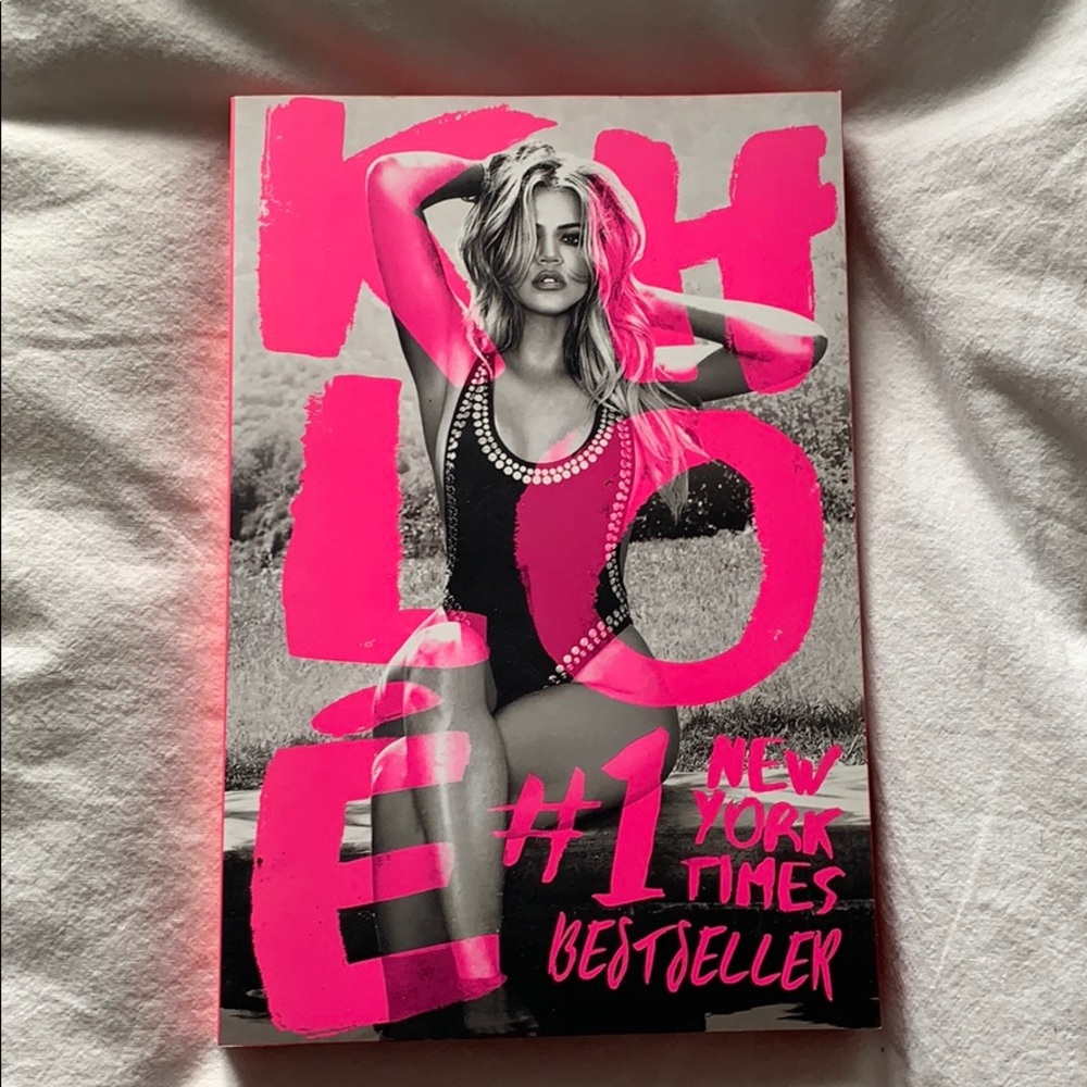 2/20$ - Khloe Kardashian Book.